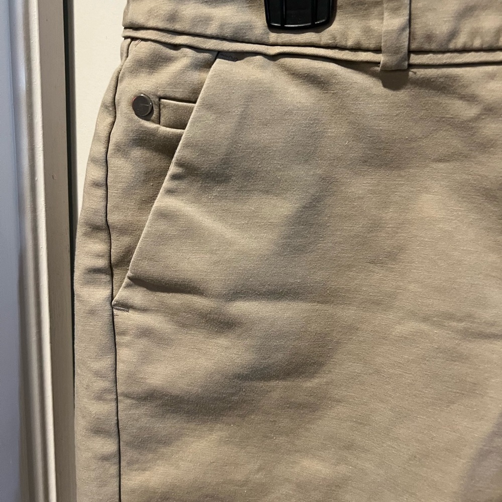 Apt. 9 Tan Women's Shorts - Picture 3 of 4